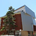 Dafovska מלון 3*