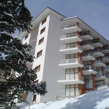 فندق Dafovska 3*