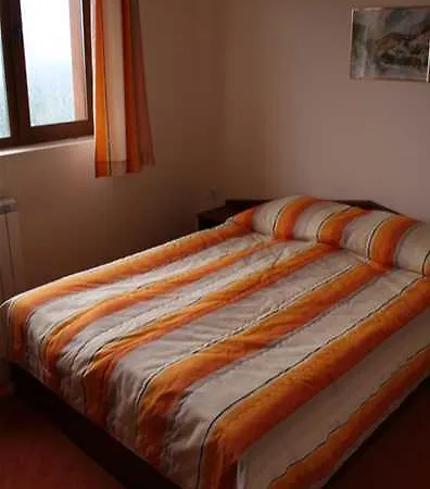 Dafovska فندق 3*