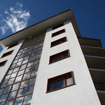 Dafovska 3*
